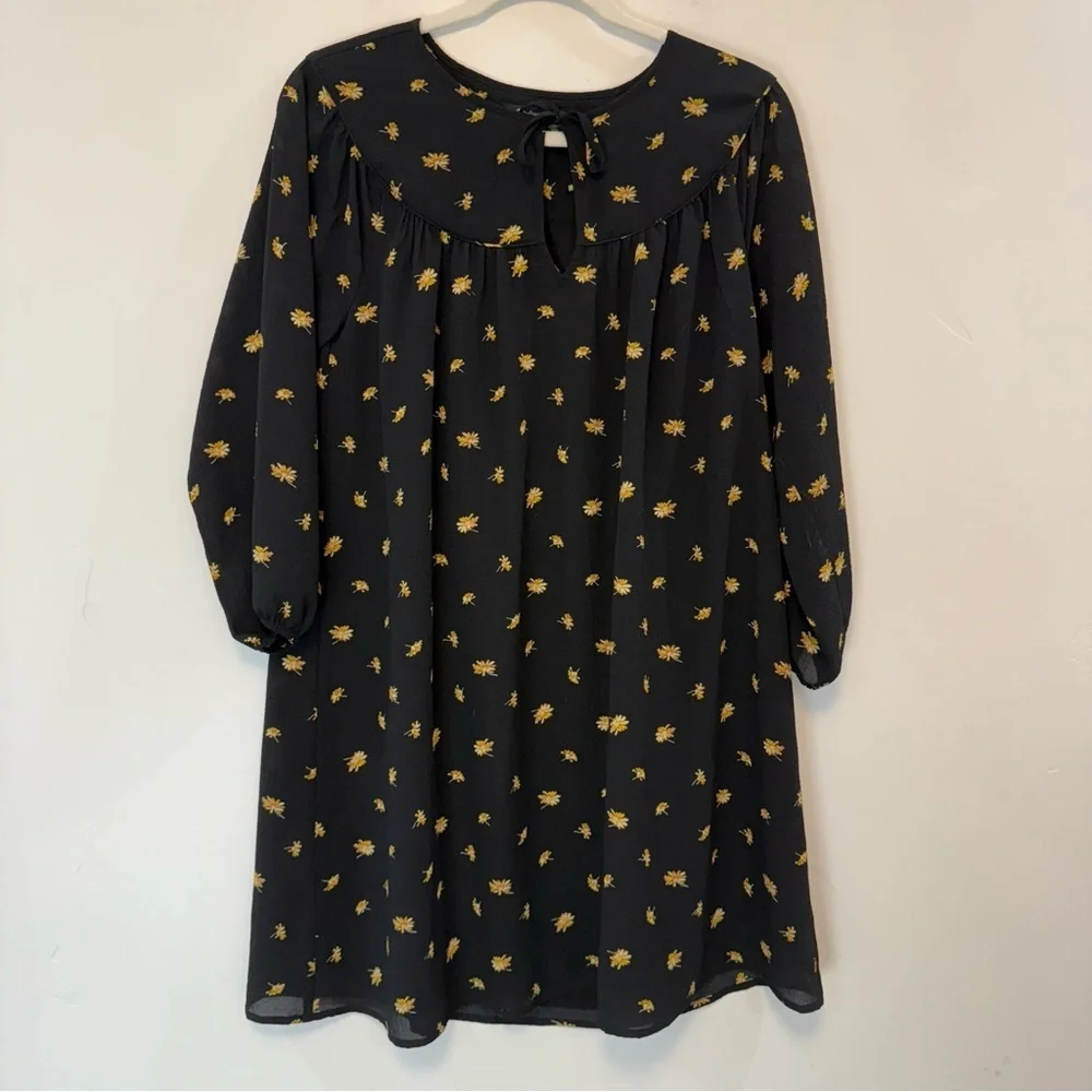 MADEWELL tie-waist mini dress in french daisies - Picture 5 of 11